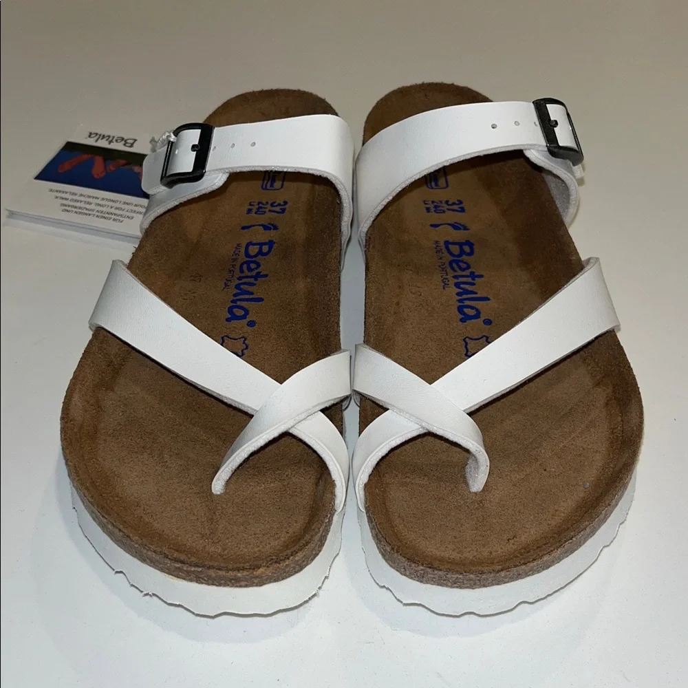 NWT Betula by BIRKENSTOCK White Mia Soft Bed Faux Leather Sandals Size 37 Narrow - Picture 3 of 8